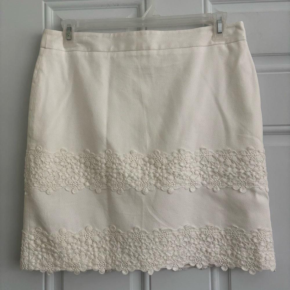 NWT Loft White Skirt w/Embroidered Lace, Size 10